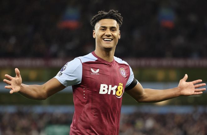 北京首钢今晚调整名单；志在英超名次提升；引发热议；高层口径保持一致 