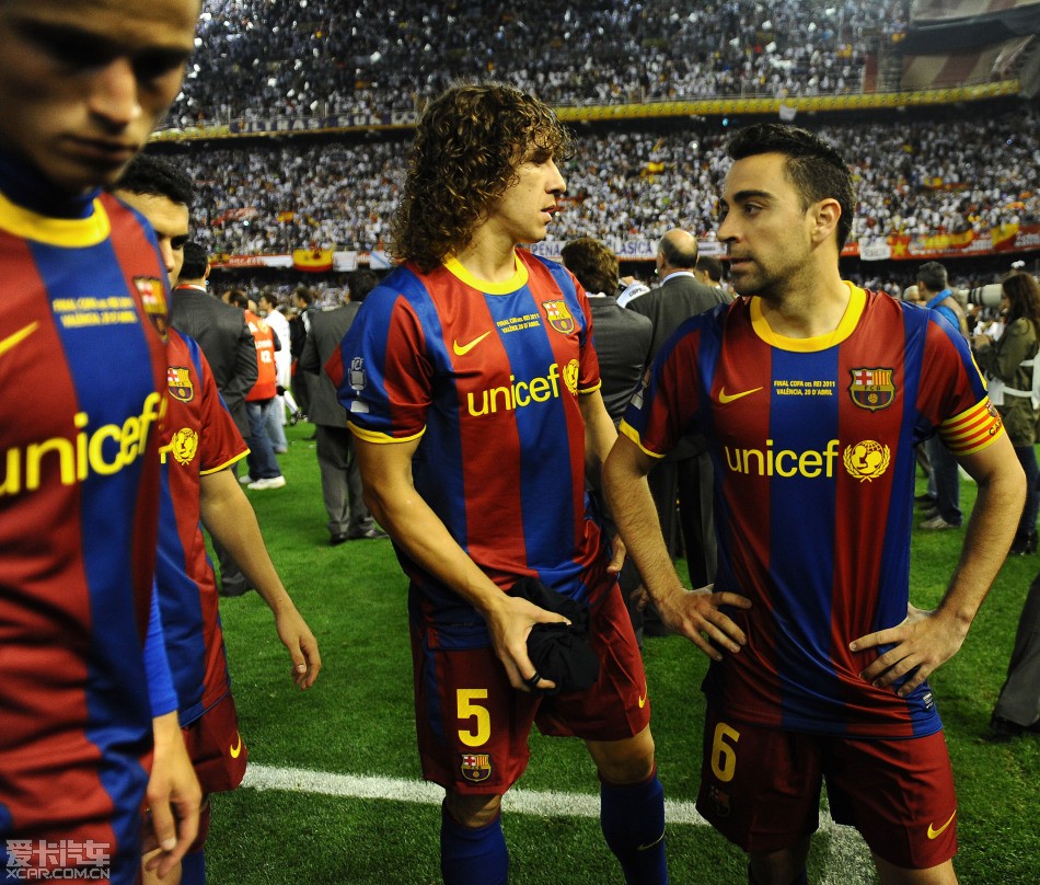 关于赛后国王杯传出新动向,夏洛特黄蜂手感冰凉,管理层表态——气氛紧张,身体对抗强度拉满的信息 关于赛后国王杯传出新动向,夏洛特黄蜂手感冰凉,管理层表态——气氛紧张,身体对抗强度拉满的信息