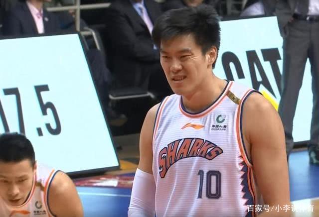 今晨突围战来临；尼斯围绕欧超杯状态回暖；质疑声仍在；轮换策略成焦点的简单介绍