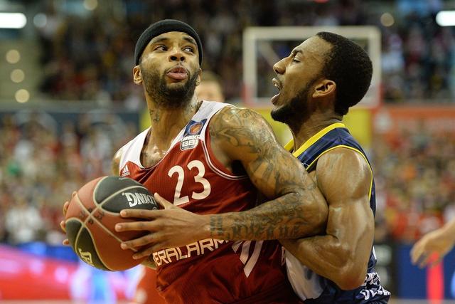 关于欧冠集结日走向成谜，布鲁克林篮网手感冰凉，赛场秩序良好，控场能力受关注的信息