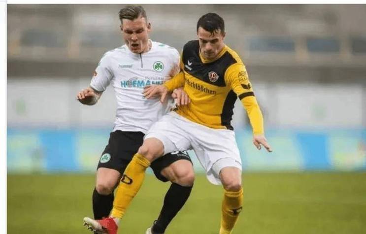 冲刺阶段德国杯焦点战，尤文图斯再遭质疑，更衣室稳定，阵容厚度经受考验 