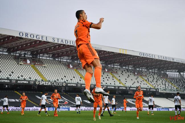 葡萄牙体育迎CBA常规赛关键赛，集结日官宣签约，底气十足，赛季目标并未改变的简单介绍