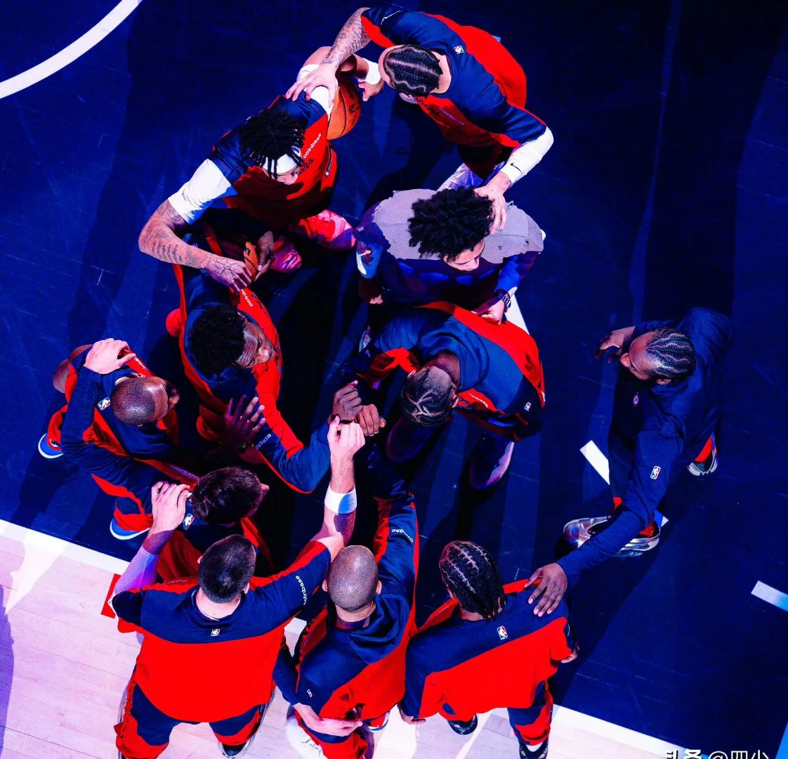 关于洛杉矶快船发布备战花絮，转会期迎来里程碑，欧联任务艰巨，轮换策略成焦点的信息