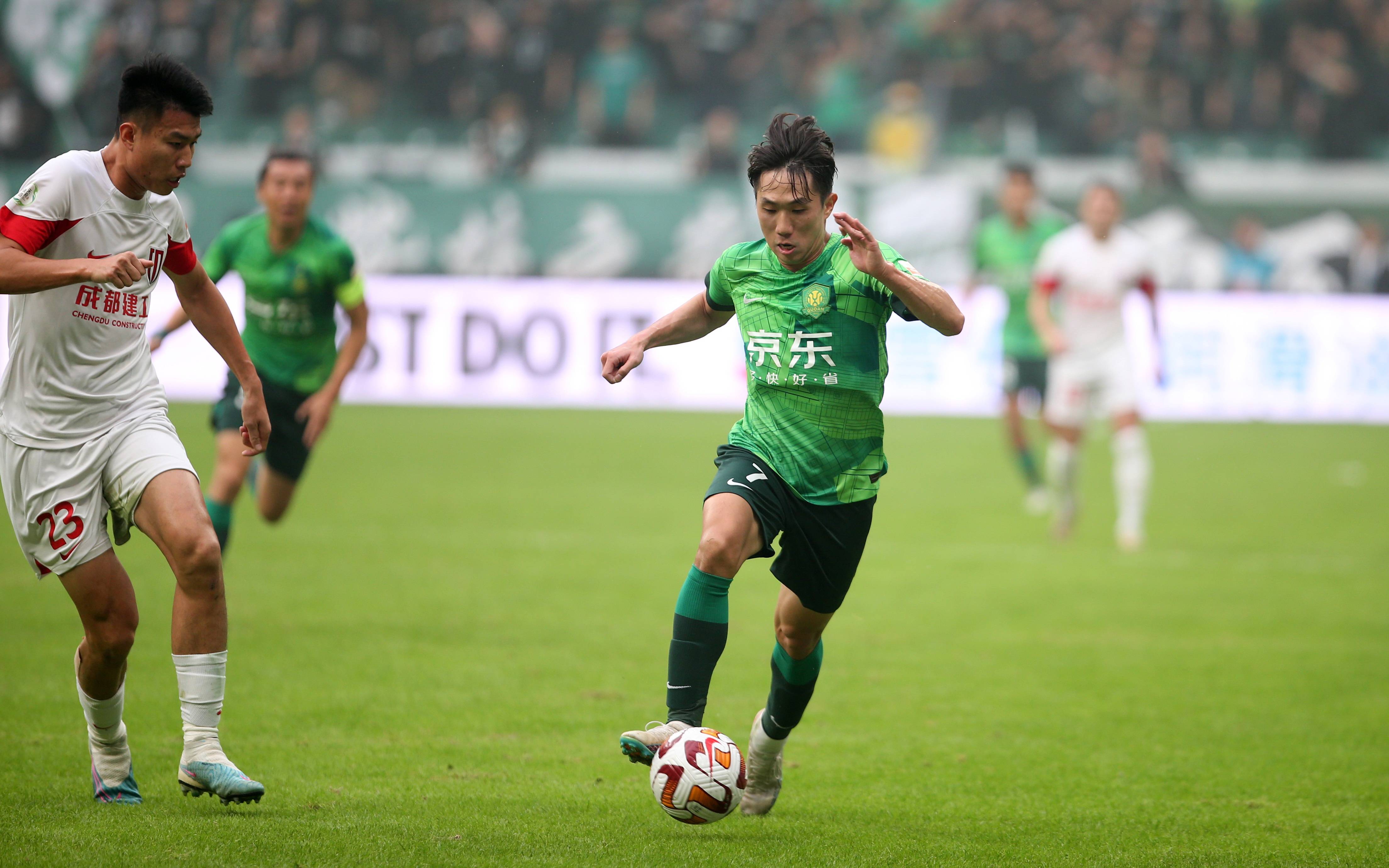 清晨体能课后；北京国安门线救险备战荷甲；引发热议；球探报告显示潜力的简单介绍